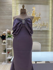 Elegant dresses can be made in a range of different colors.